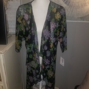 Lularoe Shirley NEW